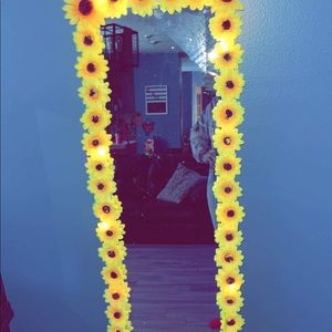 Sunflower mirror